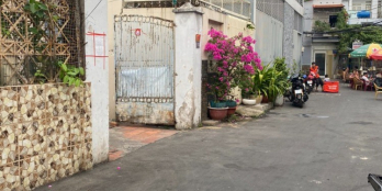 Bán gấp nhà hẻm 183 Bến Vân Đồn Phường 6 Quận 4