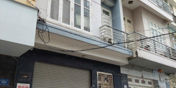 Mua nhà nào? Siêu phân lô! Trung Kính 61,2m2, 6 tầng, Mặt tiền 5.2m, 15 Tỷ