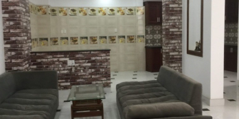 Nhà đẹp, Hẻm xe hơi đỗ cửa, nhà Ngang 5.3m, DT 82m2, P13 Quận 10, 14 tỷ5