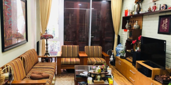 3.6 TỶ - 45M2 x 5 TẦNG - BÁN NHÀ LÊ QUANG ĐẠO - CẦU THANG GIỮA MỖI TẦNG 2 PHÒNG