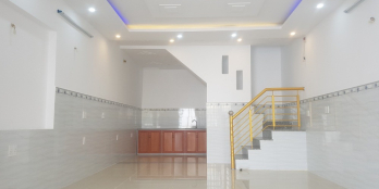 Bán Nhà 1 trệt 1 lầu Mới 100% cạnh Ủy Ban Phường 10, Vũng Tàu (chính chủ)