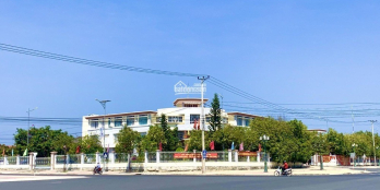 Bán đất mặt tiền đường Phạm Văn Đồng(30m) Bãi Dài Cam Lâm, Khánh Hòa có thổ cư.