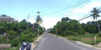 BÁN ĐẤT LÔ GÓC 2 MT ĐƯỜNG LÊ LAI,GẦN ĐẦM,TT HÀNH CHÍNH,TT CAM ĐỨC,CAM LÂM,KH