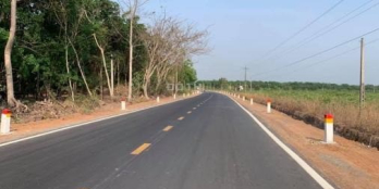 cần bán gấp 1716m2 có thể lên thổ cư đất xào gần chợ Thanh An sát nhựa DT756