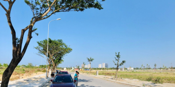 Khách hàng Thích Ngã 3 thì ĐỪNG BỎ QUA LÔ ĐẤT FPT NÀY