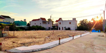 Bán nhanh lô đất đường Nguyễn Duy Trinh, cách biển 5 phút, gần trường học