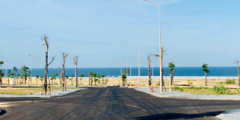 CHỈ 989TR/ NỀN TỌA LẠC GẦN MẶT BIỂN BÌNH CHÂU HỒ TRÀM SỔ SẴN