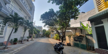 BÁN NHÀ CẤP 4 HẺM OTO TRẦN BÌNH TRỌNG (181M2) NGANG 7M CHỈ 17 TỶ