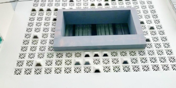 Bán nhà đẹp 3 lầu hẻm 4m gần chợ Nguyễn Thị Tần Phường 2 Quận 8