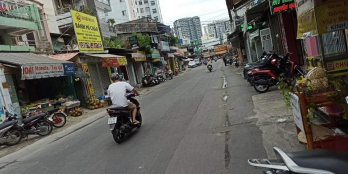 Nhà Đẹp 5 tầng, Ngay trung tâm Quận 5, Hẻm Xe Tải,  Trần Bình Trọng Chỉ 6 tỷ 8