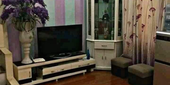 Bán nhà lô góc Trần Quốc Hoàn 60m, MT10m ô tô tránh kinh doanh.Trên 10 tỷ