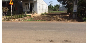 BÁN LÔ ĐẤT 1.050M2 (21X50M) DÂN CƯ ĐÔNG,SHR 550TR