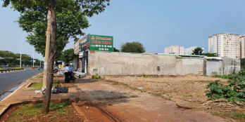 Cần Cho Thuê Mặt Bằng Lớn Trục đường chính. LH: 0942.882.192