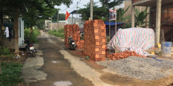 Cần bán gấp 100m2 ( 80m2 Thổ Cư ) giá 960tr Ngã 3 Lò Than ấp 1 Sông trầu