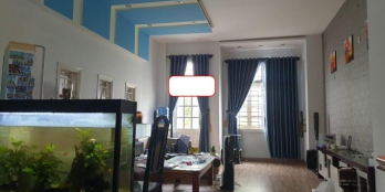 Cho thuê nhà nguyên căn, lâu dài. có mặt bằng kinh doanh tại đường lê đình lý.