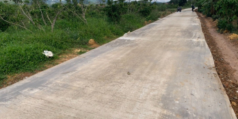 Trả nợ ngân hàng cần bán mảnh vườn 1.800m2 có suối bao quanh giá chỉ 2,1 tỷ