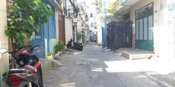 Xe hơi đỗ cửa, đường 3 Tháng 2, P11, Q10, Nhà 4 Tầng, 37m2 chỉ 9 tỷ 5