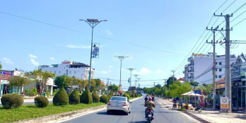 BÁN ĐẤT FULL THỔ CƯ TRUNG TÂM CAM ĐỨC CAM LÂM KHÁNH HÒA ĐƯỜNG NHỰA RỘNG GIÁ RẺ.