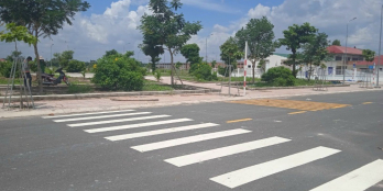 Bán đất 2MT 120m2 full thổ ngay QL13, KDC hiện hữu giá 1 tỷ