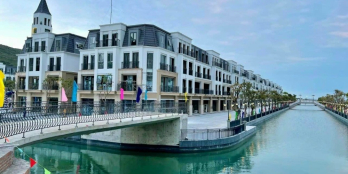 Bizhouse trục quảng trường nhạc nước 51m đẹp nhất dự án Merryland Quy Nhơn