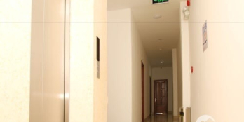 Bán khách sạn 3 sao đường Loseby