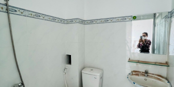 Bán Nhà 1 Trệt 1 Lầu Ngay UBND P.Long Bình Tân, Giá Rẻ 1.53 Tỷ, DT 136m2