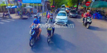 Bán nhà Quận 3 HCM, MT Bà Huyện Thanh Quan, DT 10.5x24m, 2 tầng