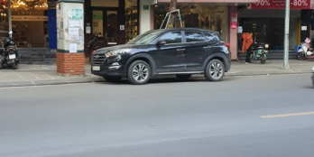 Bán nhà mặt phố Thuỵ Khuê, Tây Hồ. Dt 79m2, 4T, Mt 5m, Giá 18Tỷ. KDoanh đa dạng