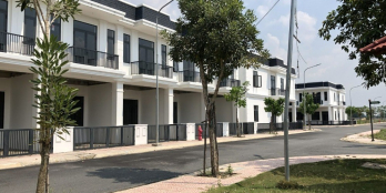 cần bán lô đất 80m2 - Đức Lập -Long An