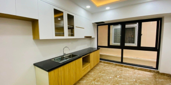 Bán nhà 3 tầng Nguyễn Xuân Ôn, 90m2 giá chỉ 6 tỷ