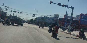 Bán nhà phố 1 trệt 2 lầu ngã 4 An Phú TP. Thuận An giá 2 tỷ 4