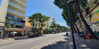 BÁN NHÀ MẶT TIỀN NAM KỲ KHỞI NGHĨA 342M2 NGANG 6M VUÔNG VỨC GIÁ 84TR/M2