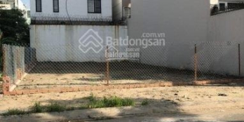 Cần tiền kinh doanh nên tôi cần bán lại lô đất nằm trên đường Hương Lộ 2, giao v