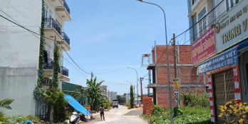 Đất ngay cổng khu công nghiệp Hải Sơn Đức Hoà + thuận lợi làm ăn kinh doanh chỉ