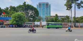 Mặt tiền Võ Văn Ngân 157m 52 tỷ, cho thuê 1.4 tỷ năm, đối diện sư phạm kỷ thuật