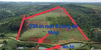 230m mặt đường bê tông,view quạt gió,cách ql 3km, suối ôm chân đất,đường hiển