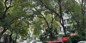 NHÀ PHÂN LÔ GIẢNG VÕ - NGÕ TO NHƯ PHỐ - HAI Ô TÔ TRÁNH - VỈA HÈ - 10M RA PHỐ .