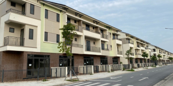 Em Nhu còn 1 căn Shophouse đẹp nhất Centa City-Vsip Bắc Ninh cần tìm chủ mới tầm