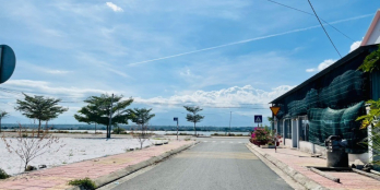 BÁN ĐẤT BÃI DÀI NHA TRANG VIEW CÔNG VIÊN ĐƯỜNG NHỰA RỘNG 10M FULL THỔ CƯ GIÁ RẺ.