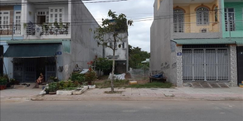 Đất đầu tư ngay trung tâm hành chinh TP mới Bình Dương. Giá 800 triệu. SHR.