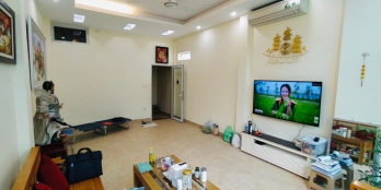 Bán Nhà đẹp phố Võng Thị, Tây Hồ. Dt 36m, 5T, Mt 4m, 8.4 Tỷ. View Hồ Tây