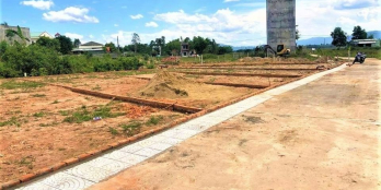 Cần bán gấp lô đối lưng DT609, chính chủ, sẵn sổ. Liên hệ 0935233210