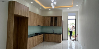 Nhà Phố Ngay Trung Tâm Thuận An 1 Trệt 2 Lầu Diện Tích 216m2 Chỉ 20tr/m2