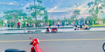 Chính chủ tôi cần bán lại nền đất A3-38, DT: 140m2, giá 7,8 tỷ, miễn trung gian