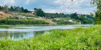 ĐẤT NGHỈ DƯỠNG GIÁP SÔNG 5600m2 ( 1200m2 XD ) TRUNG TÂM XÃ NINH GIA - HUYỆN ĐỨC