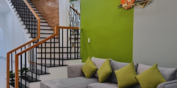 Bán nhà 1 trệt 1 lầu có hồ bơi, ngay trung tâm phường Trảng Dài