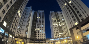 Chính chủ bán căn 3PN 2WC 84m2 tầng cao thoáng mát, full nội thất giá 4 tỷ bao s