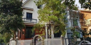 Bán Biệt Thự cũ TRUNG HÒA NHÂN CHÍNH - khu vực Viip nhưng HIẾM BÁN