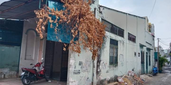 Bán nhà nát gò vấp, 2 mặt tiền hẻm xe hơi, mua đất tặng luôn nhà 62m2 chỉ 4.65tỷ