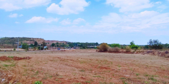 Đá Bạc, Châu Đức, 2 mặt tiền quốc lộ liên huyện